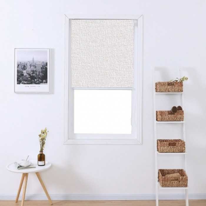 Lifestyle Pearl Single Blockout Roller Blinds image